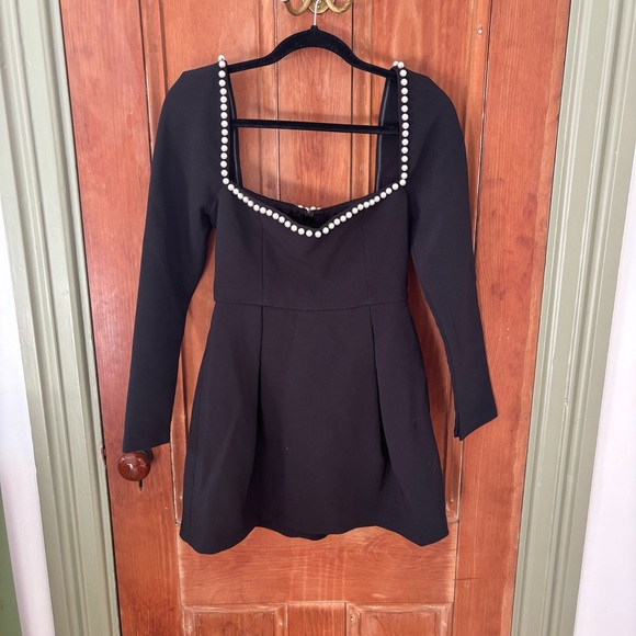 ❤️ODD MUSE LONDON! NEW Elegant Black Long Sleeve Dress - Picture 2 of 4